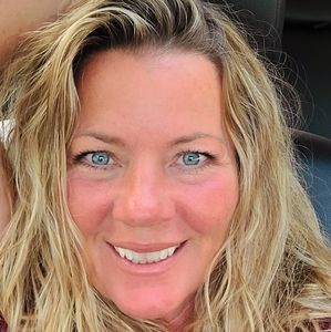 Meet your Posher, Pamela